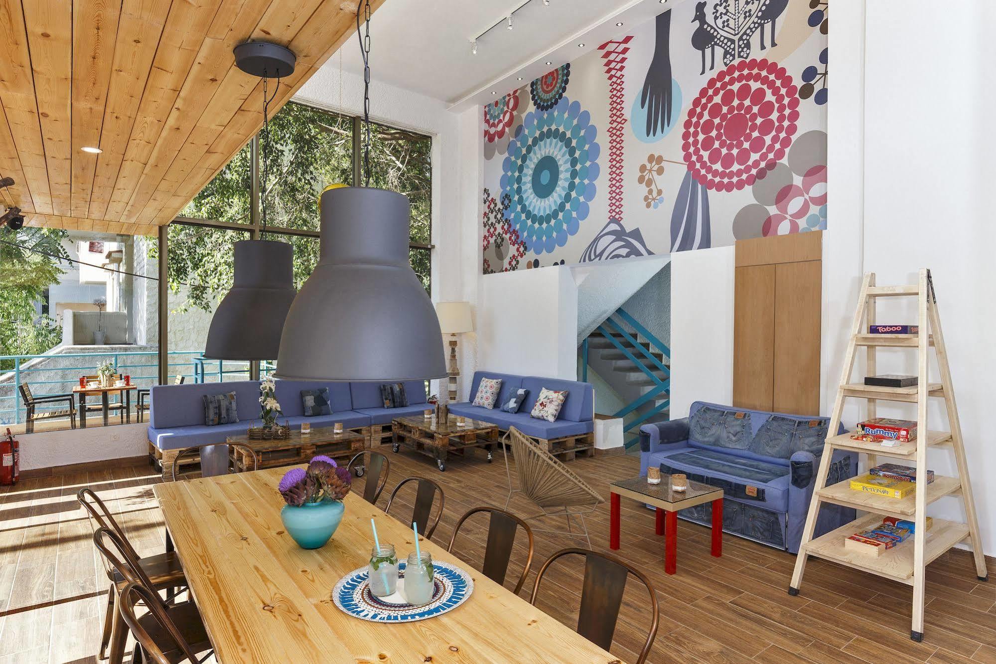 Stay Rhodes Hostel & Bar Родос Экстерьер фото