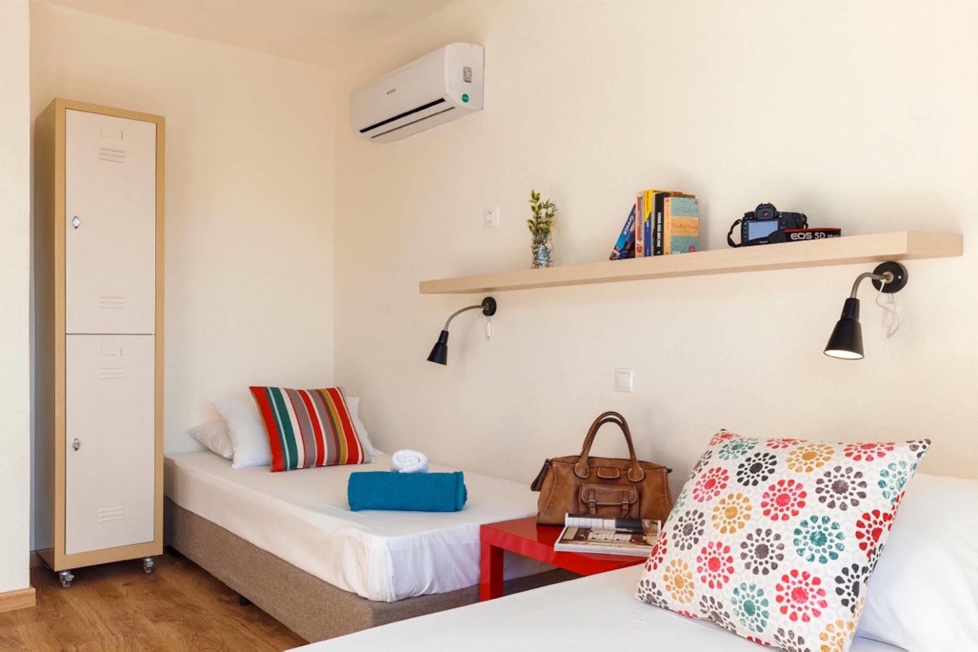 Stay Rhodes Hostel & Bar Родос Экстерьер фото